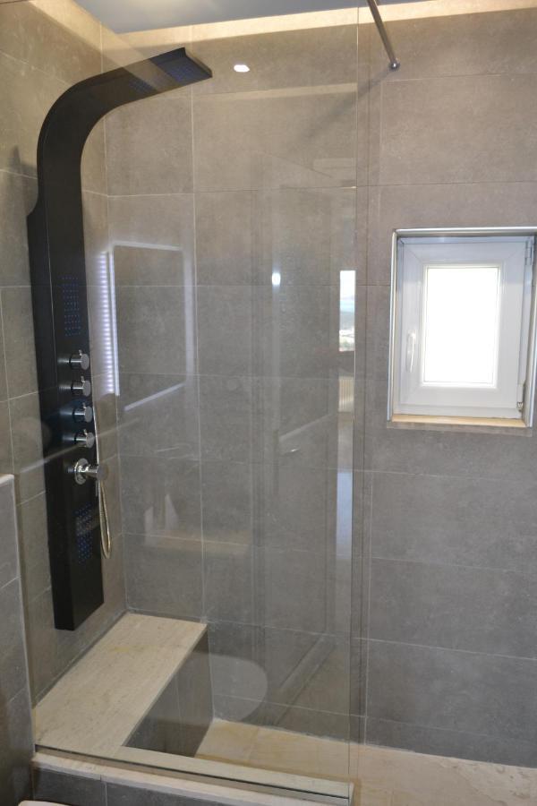 Stergiou Luxury Apartments With Shared Pool Anavyssos Dış mekan fotoğraf